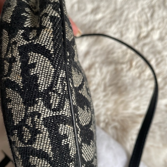 CHRISTIAN DIOR Monogram Mini Saddle Pochette Black - Picture 8 of 11